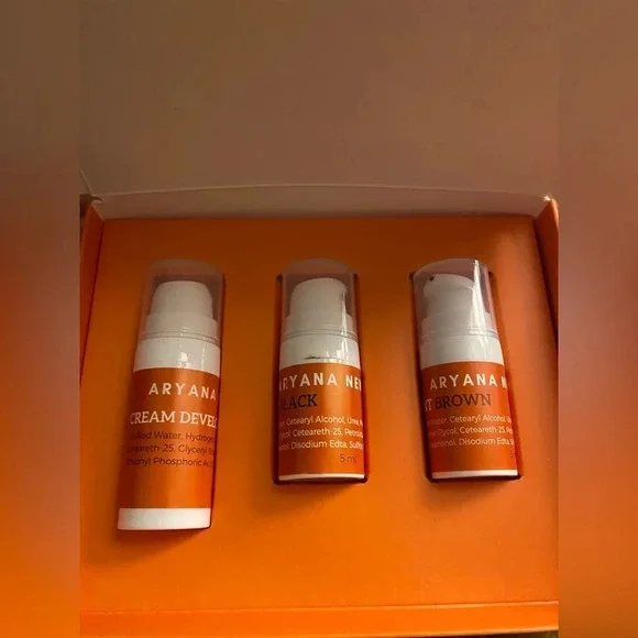 ARYANA NEW YORK | Eyelash and Eyebrow Color Kit - Picture 2 of 3